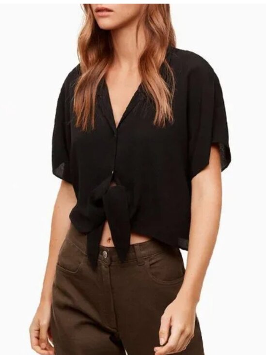 Aritzia Wilfred Free | Satin Tie-Front Short Sleeve Blouse In Black - Picture 10 of 10